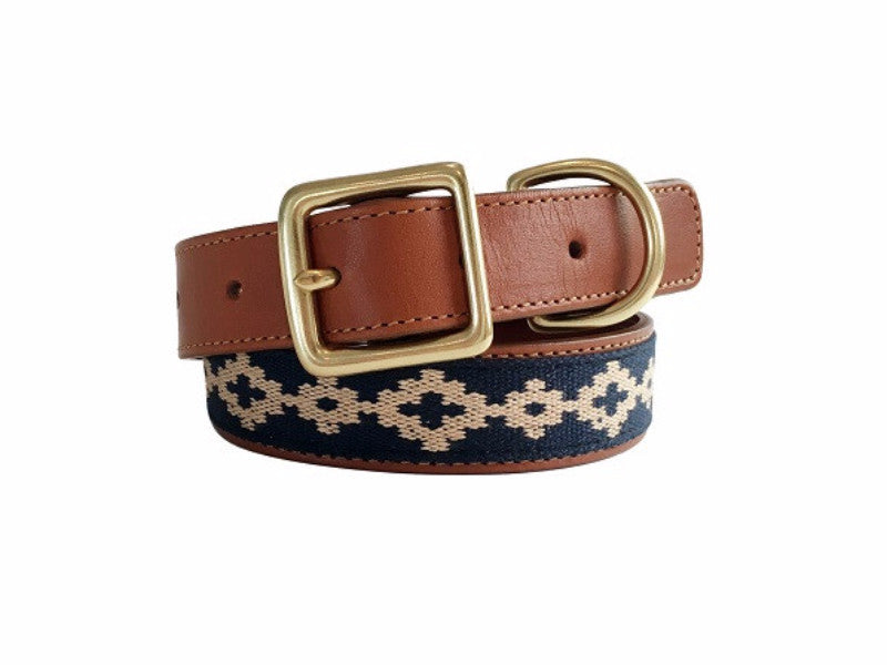 La matera sale dog collar